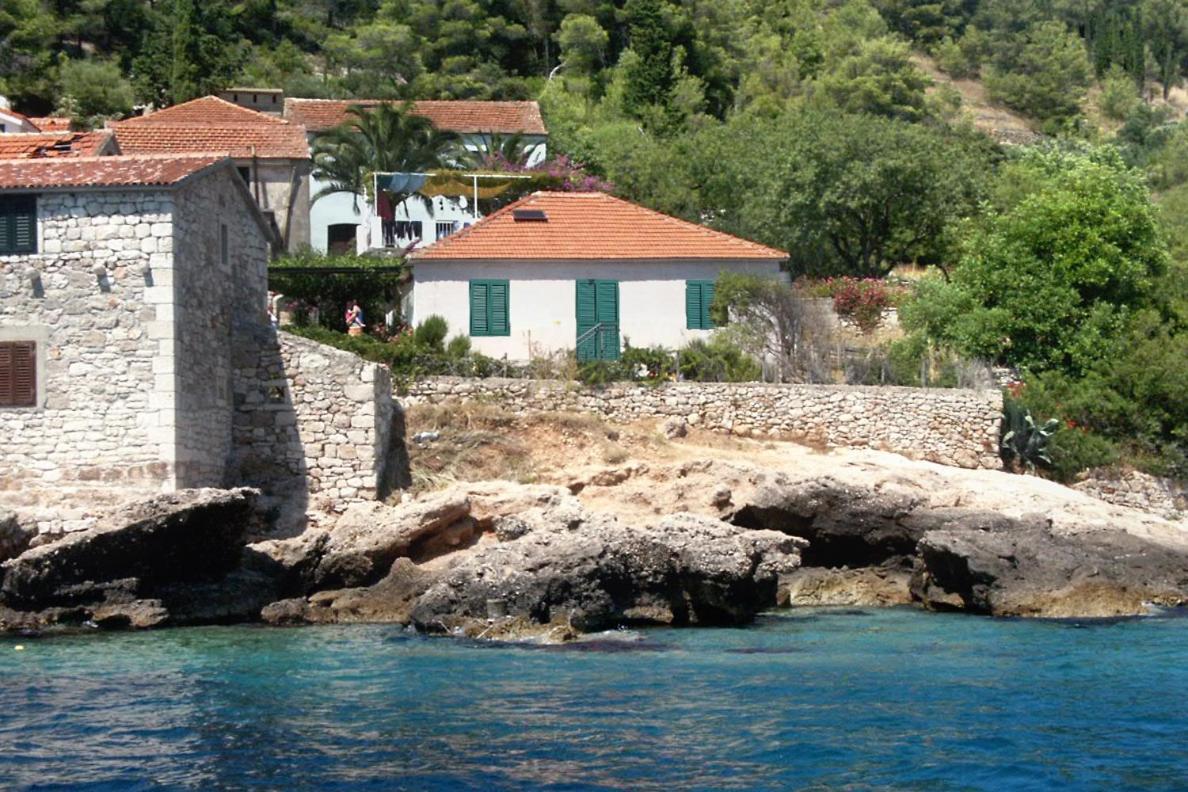 Seaside House For Families With Children Cove Tvrdni Dolac, Hvar - 2057 Gdinj Bagian luar foto